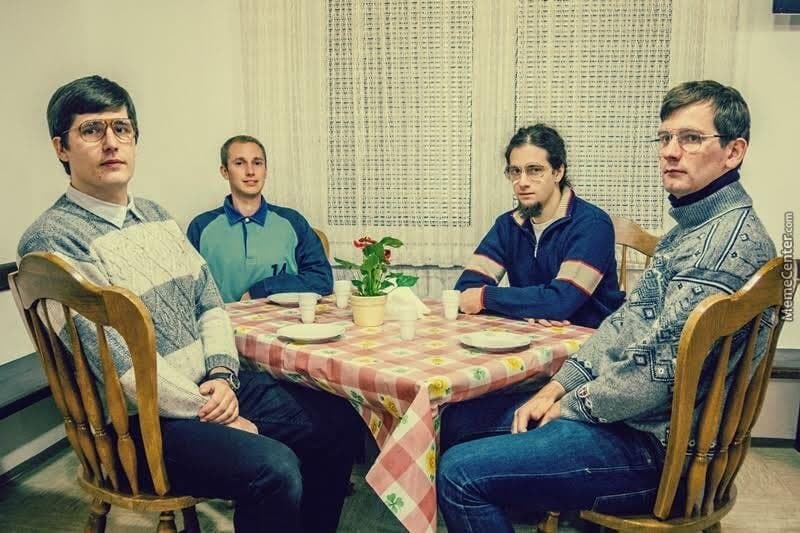 Let’s party! (III): loginiai žaidimai
