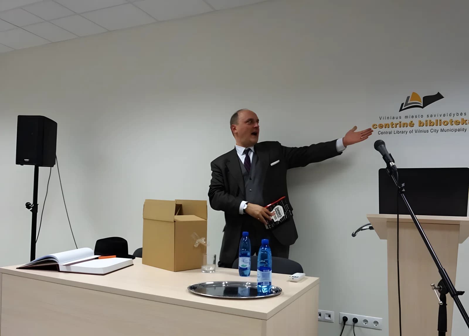 10 knygų, kurios sukūrė rašytoją
